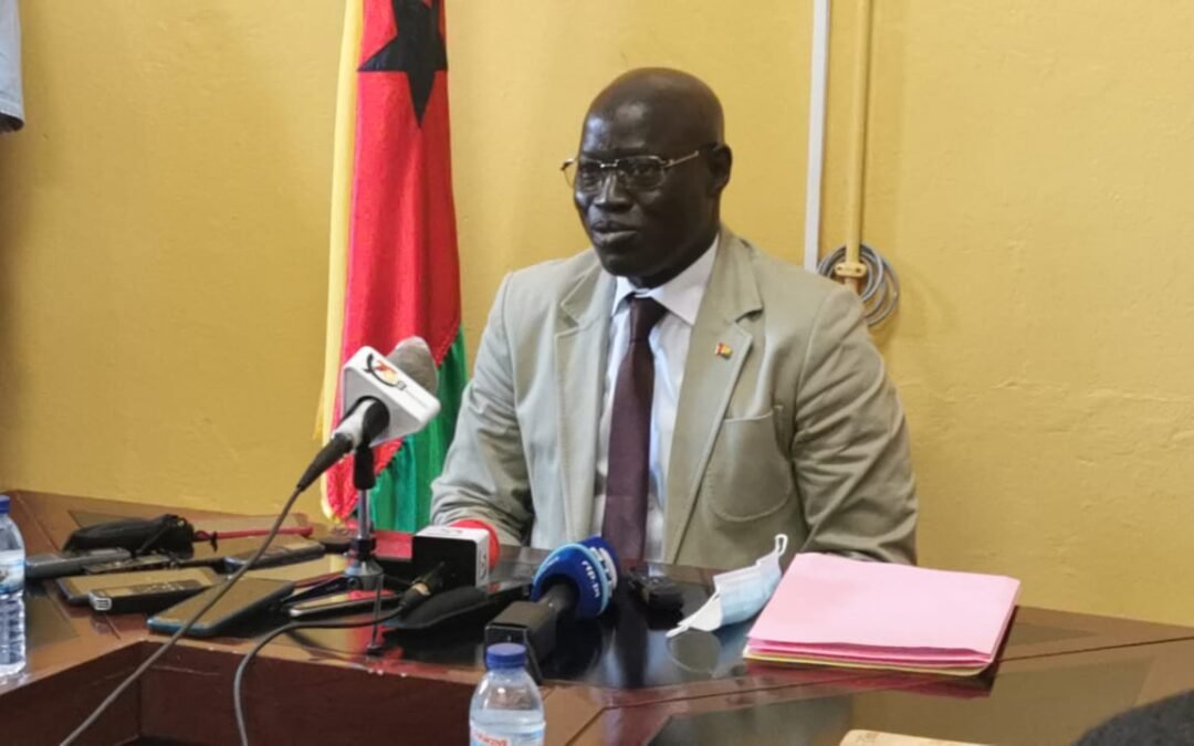 ENTREGA OFICIAL DA LICENÇA À GUINÉ TELECOM